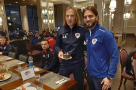 Krunić proslavio rođendan u Antaliji, igrači ga iznenadili tortom
