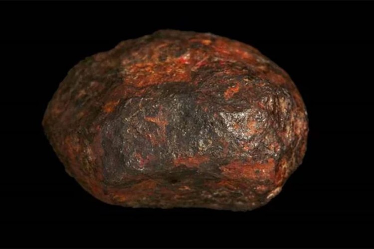 Naučnici pronašli mineral koji nikad nije viđen u prirodi