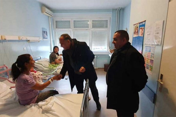 Oglasio se direktor bolnice u Čakovcu: Prvorođeno dijete jeste romsko