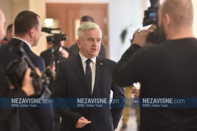 Čubrilović: Nema potrebe za usvajanjem novog Zakona o danu Republike