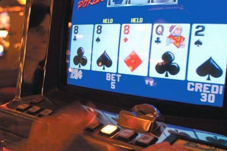 Ilegalno kockanje u Derventi