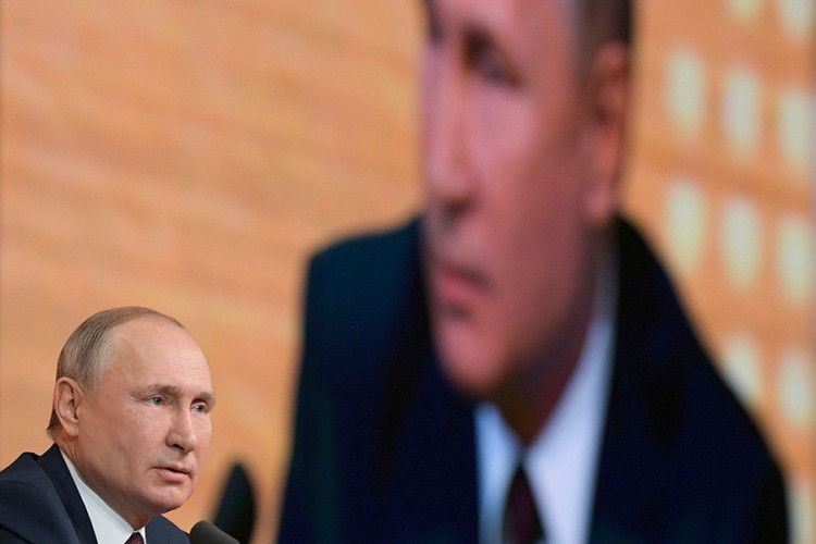 Za Putinovo obraćanje parlamentu akreditovano skoro 900 novinara