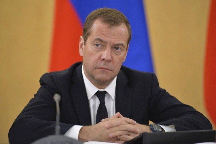 Medvedev podnio ostavku