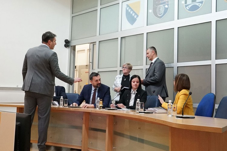 SDA ponudila sporazum za izlazak iz krize u Kantonu Sarajevo