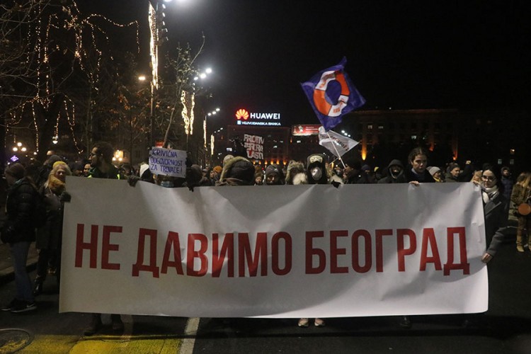 Protest u Beogradu, okupljeni zatražili konkretne mjere protiv zagađenja vazduha