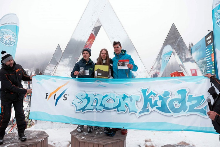 Svjetski dan snijega na Jahorini: Ski-kaciga Katarini Šarenac