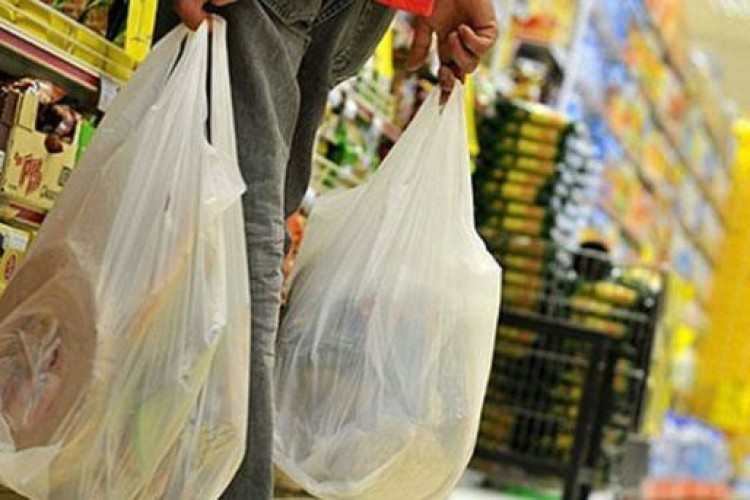 Inspektorat: Trgovci ne mogu naplaćivati reklamne plastične vrećice