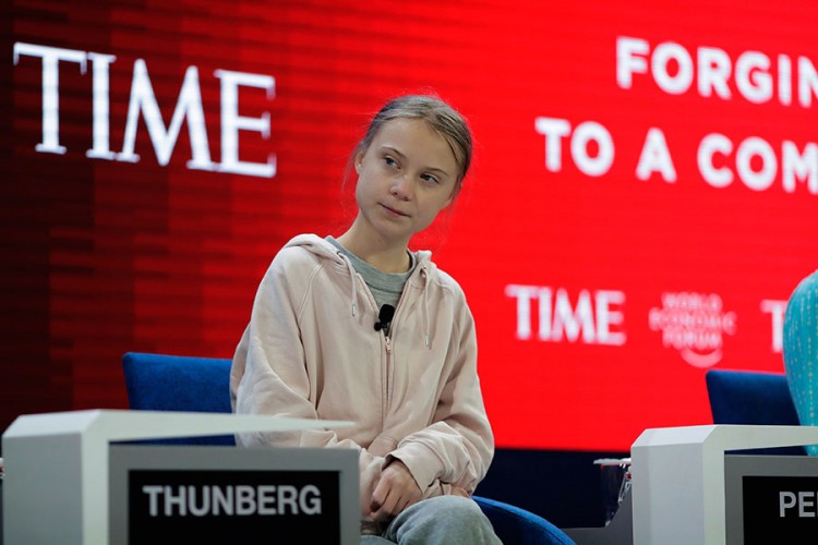 Tunbergova u Davosu: Saslušajte mlade ljude