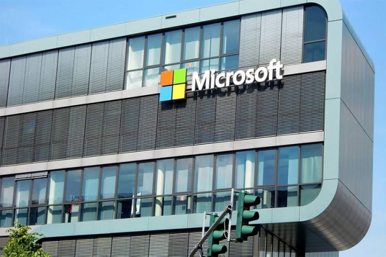 Njemačka vlada plaća Majkrosoftu jer se nije prebacila na Windows 10