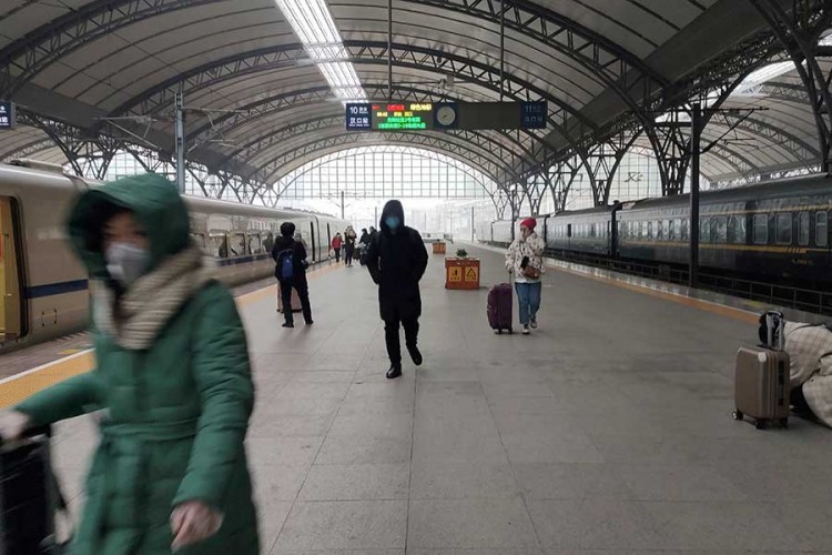 Kineski grad suspendovao javni prevoz zbog kornavirusa