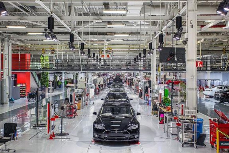 Tesla po tržišnoj vrijednosti pretekao Volkswagen
