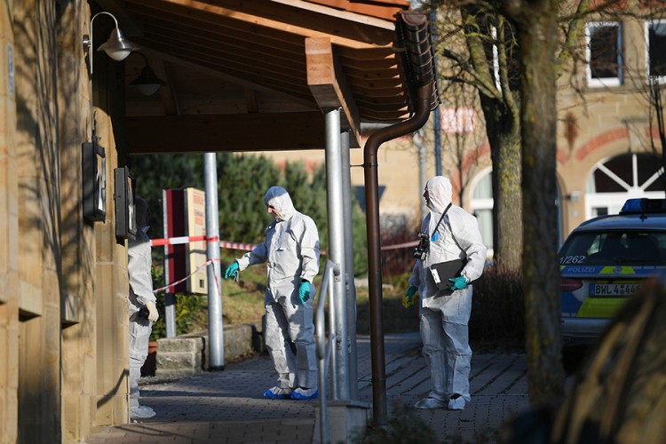 Detalji pucnjave u Njemačkoj: Šest mrtvih, ubio roditelje i članove porodice