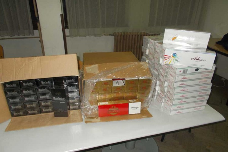 U Velikoj Kladuši zaplijenjeno 1.500 kutija cigareta
