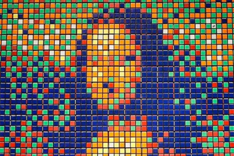 Mona Liza napravljena od 330 Rubikovih kockica na aukciji