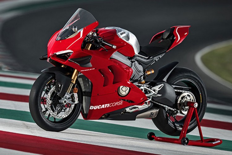 Otkriven novi Ducati Superleggera V4