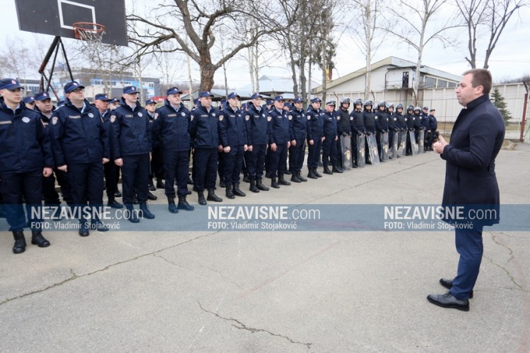 Smotra policije i opreme u KPZ Banjaluka, predstavljena nova uniforma