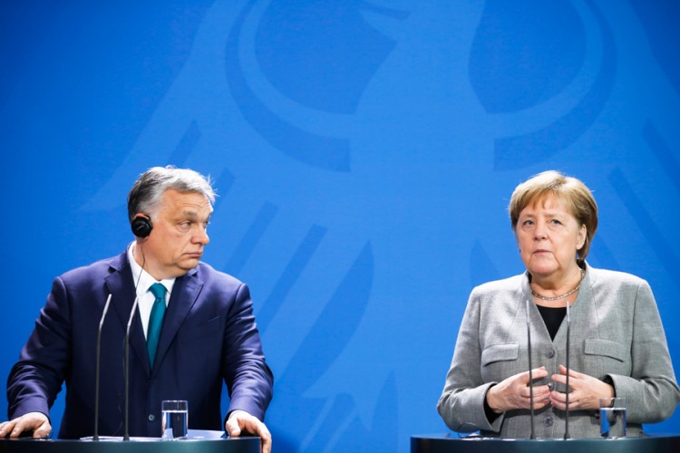 Orban se založio kod Merkelove za ubrzanje pregovora EU i Srbije
