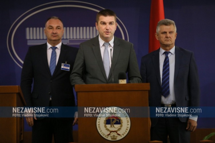 Todorović: Probleme treba rješavati u organima partije