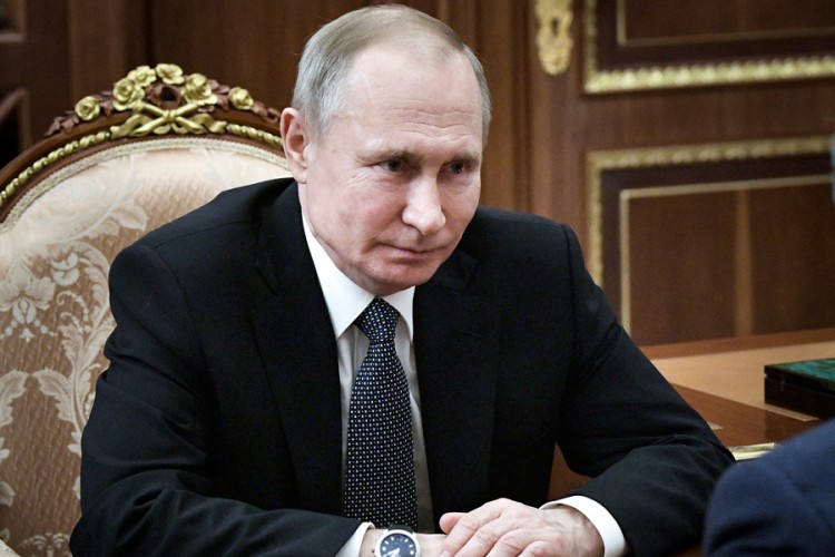 Putin otpustio savjetnika Surkova