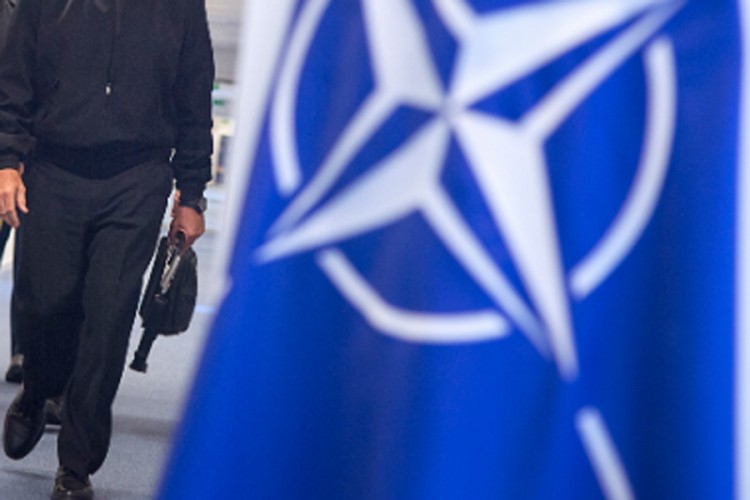 Njemački poslanik: Ulazak u NATO ne bi donio Srbiji ništa dobro