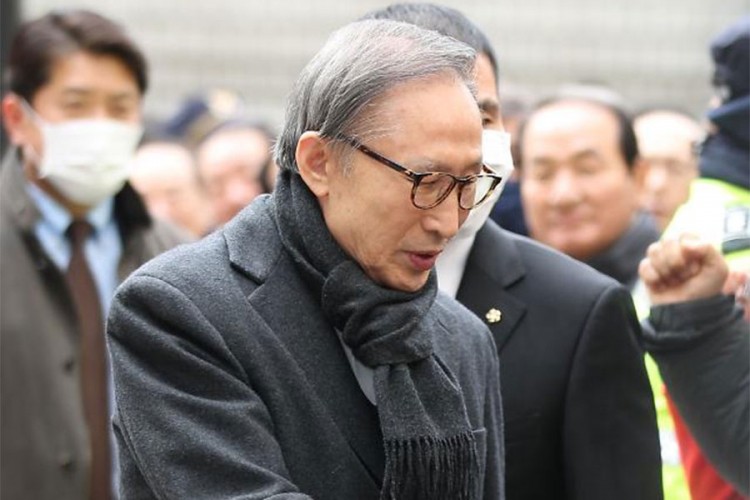 Bivši predsjednik Južne Koreje osuđen na 17 godina zatvora