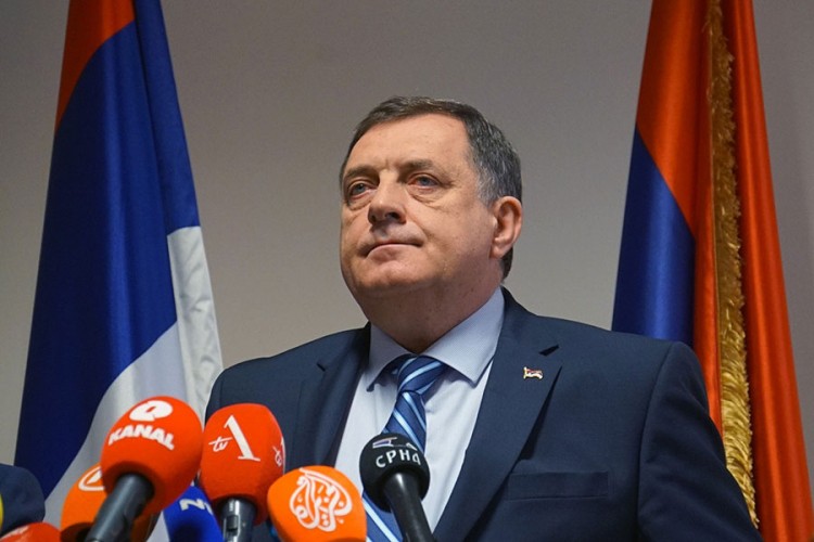 Dodik: SDA u srpskoj vili