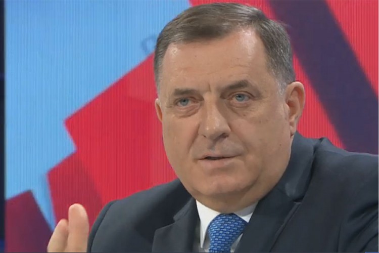 Dodik: Komšić bi da ostavi migrantski problem u BiH