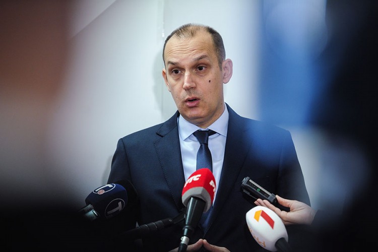 Ministar zdravlja Srbije: Novi korona virus slabiji od sezonskog gripa