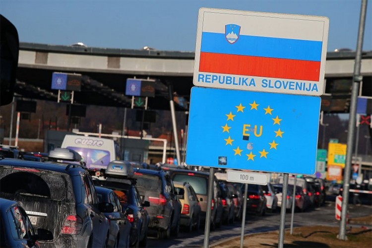 Slovenci napali Hrvate: Pravite kilometarske gužve na granici