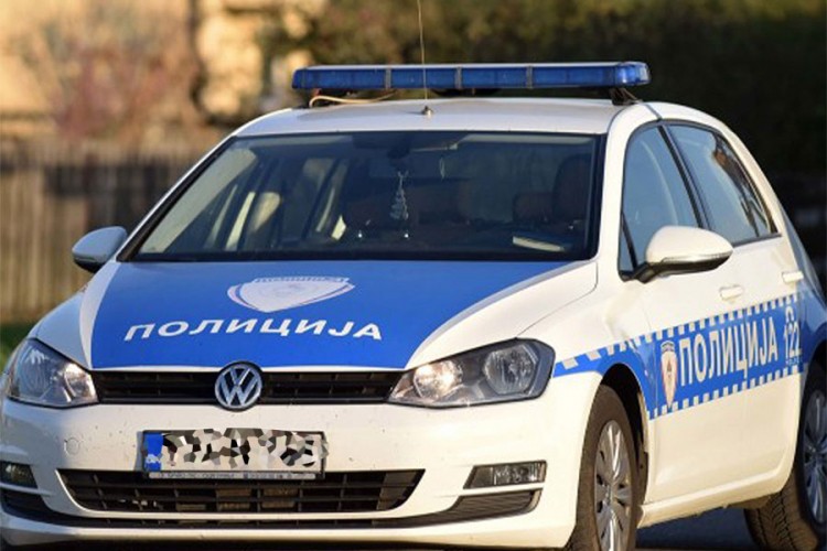 Jedna osoba povrijeđena u nezgodi na putu Klašnice-Derventa