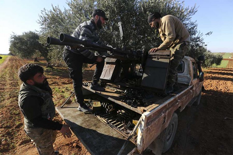Turska oborila avion sirijske vojske iznad Idliba