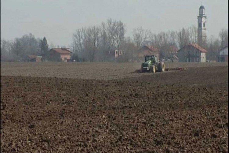 Banjaluka u zakup ponudila 16,5 hektara poljoprivrednog zemljišta