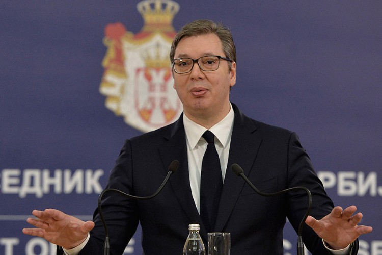 Vučić raspisao izbore za 26. april