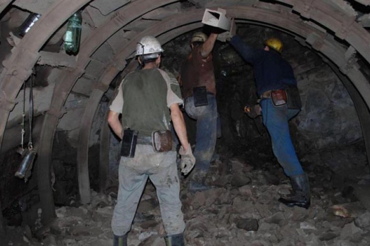 Zbog kašnjenja uplata rudari "Raspotočja" odbili sići u jamu