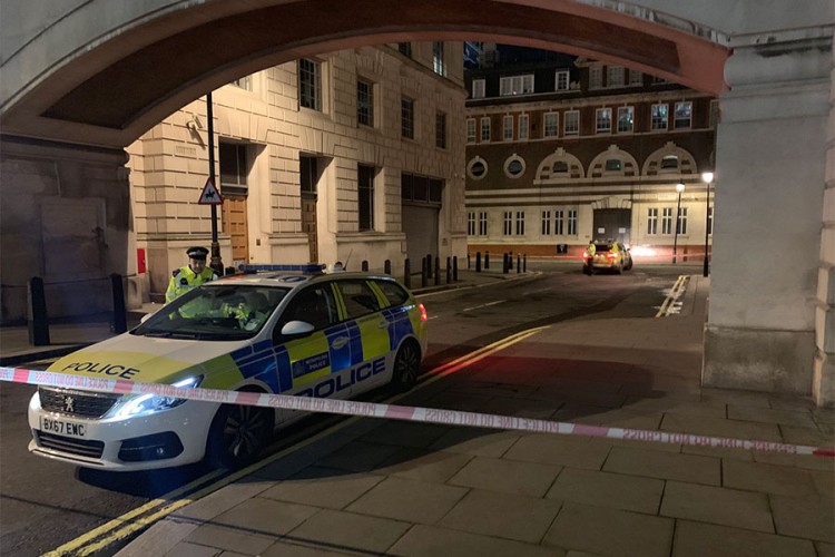 Policija u Londonu ubila napadača sa nožem