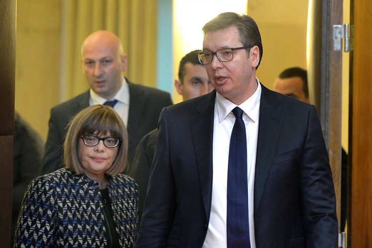 Vučić: Sačuvaćemo respiratore za ljude iz Republike Srpske
