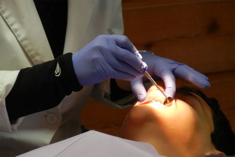 Dentalna klinika u Banjaluci radi samo hitne intervencije i zahvate