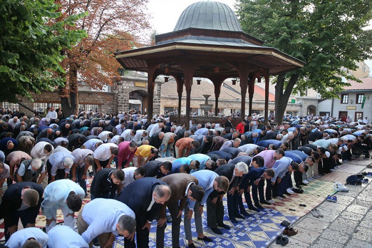 U BiH zatvorene džamije za sve molitve