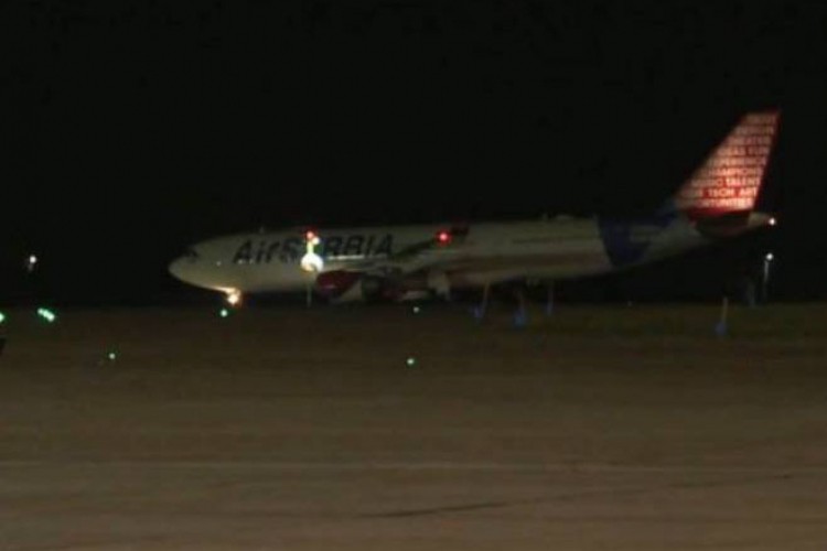 U Beograd sletio avion sa kineskom pomoći i stručnjacima