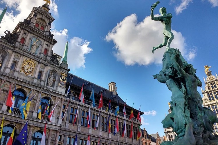 Belgija: Povratak ”u normalu” tek za godinu dana?