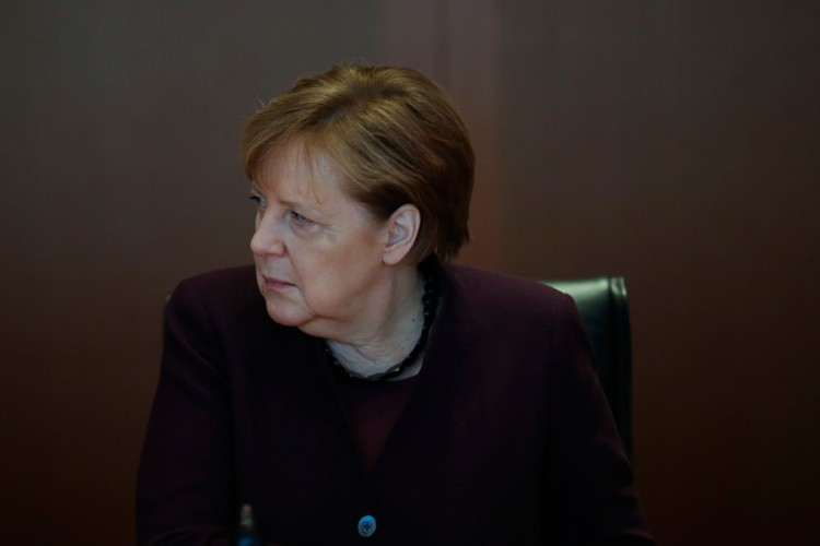 Merkelova negativana i na trećem testu na korona virus