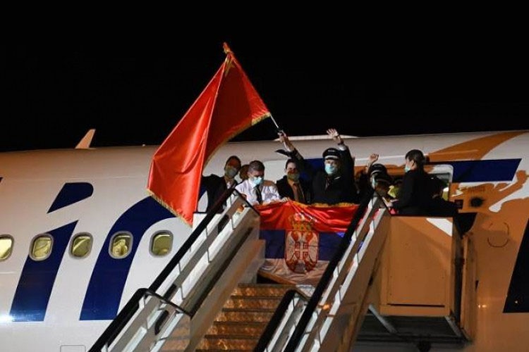 U Beograd stigao još jedan avion sa medicinskom pomoći iz Kine