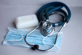 Virus korona potvrđen kod pet zdravstvenih radnika u RS