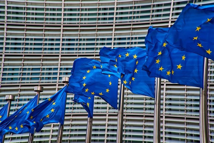 EU ponudila paket od 100 milijardi € za sprečavanje otpuštanja radnika