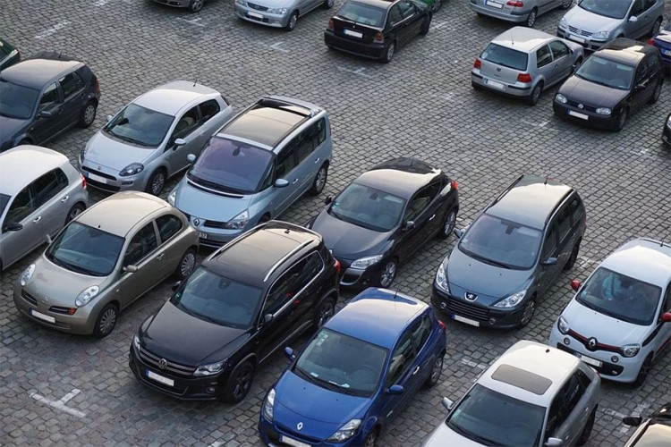 Šta se može dogoditi ako vam automobil dugo parkiran