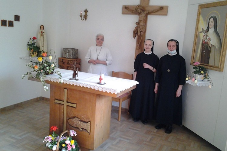 Samostan Svete male Terezije: Uskrs prilika da se preispitamo