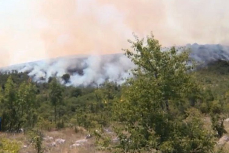 Požari u Hercegovini se ne stišavaju