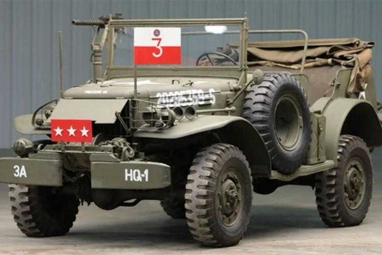Komandno vozilo generala Patona na aukciji