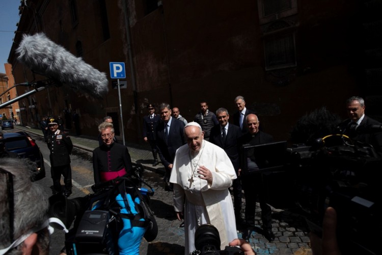 Papa zbog korone odložio događaje planirane za 2021. i 2022.