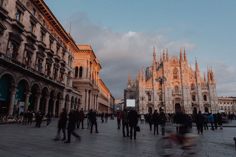 Milano ulice pretvara u pješačke i biciklističke staze